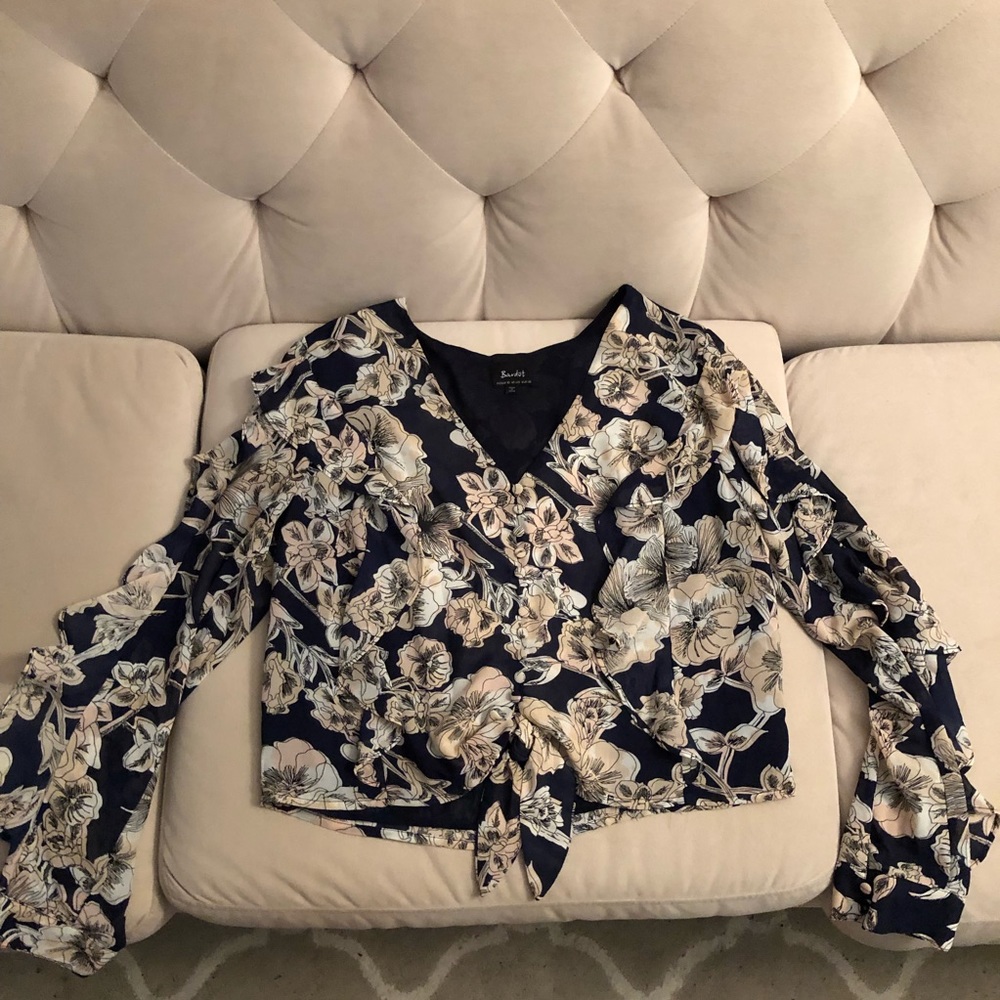 Bardot navy print ruffle top- small